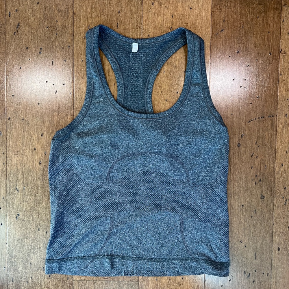 Lululemon Swiftly Tech Racerback size 4 GREY